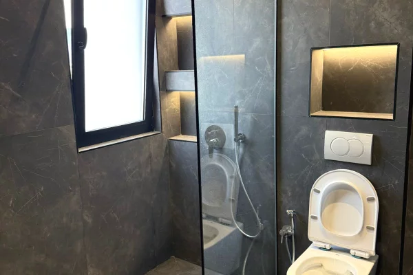 Shtepi me qera Apartament ne Tirane, 1+1, Mobilimi E mobiluar, Pagesa 60,000  Leke.