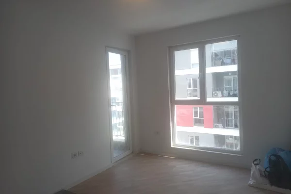 Shtepi me qera Apartament ne Tirane, 1+1, Mobilimi Bosh, pa mobiluar, Pagesa 30,000  Leke.
