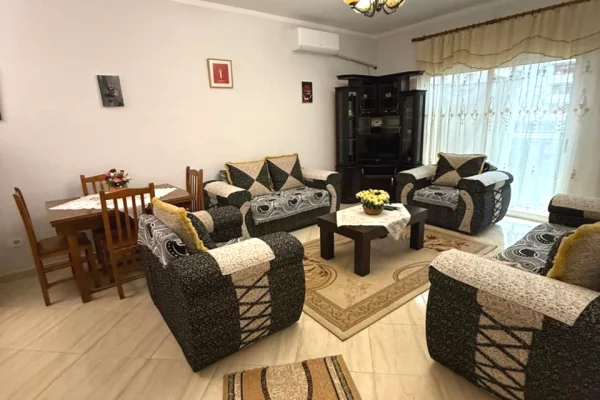 House for Rent 1+1 in Tirana - 45,000 Leke