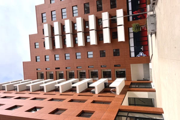 Shtepi me qera Apartament ne Tirane, 1+1, Mobilimi E mobiluar, Pagesa 55,000  Leke.