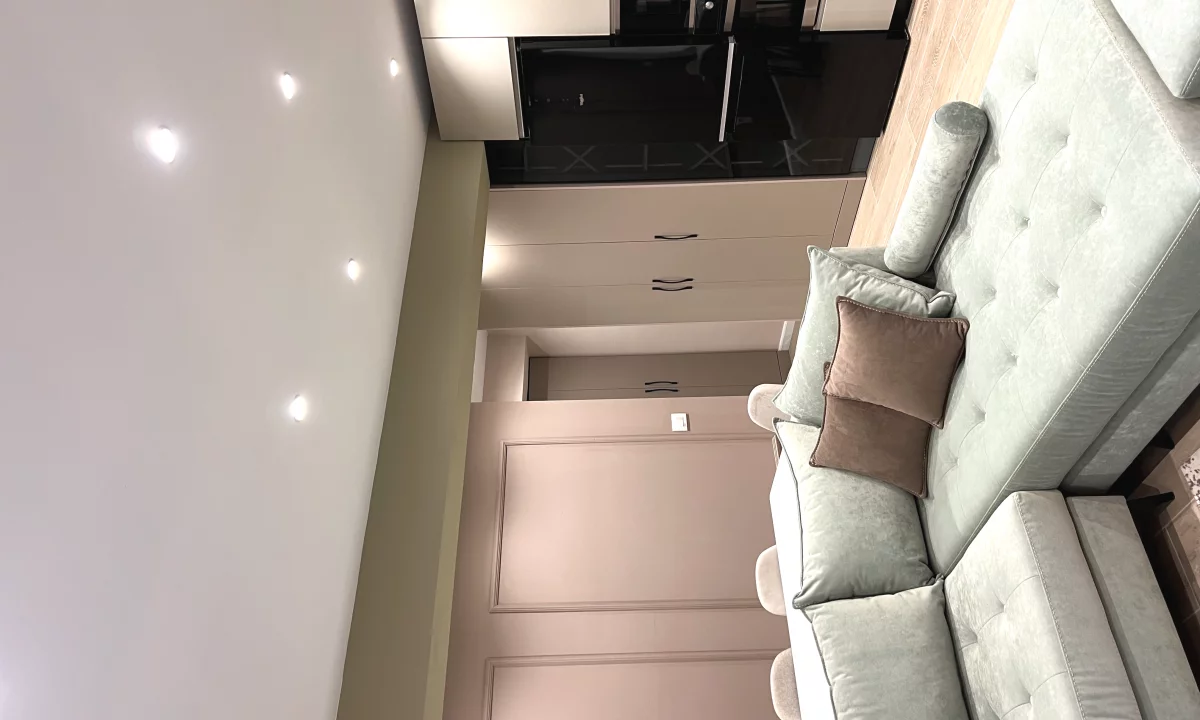 Shtepi me qera Shtepi Private ne Tirane, 1+1, Mobilimi E mobiluar, Pagesa 45,000  Leke.