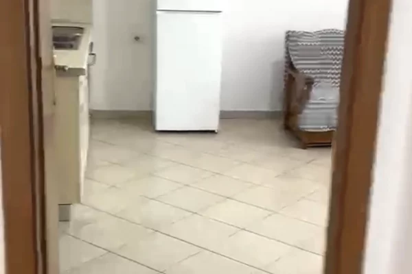 Shtepi me qera Apartament ne Tirane, 1+1, Mobilimi E mobiluar, Pagesa 35,000  Leke.