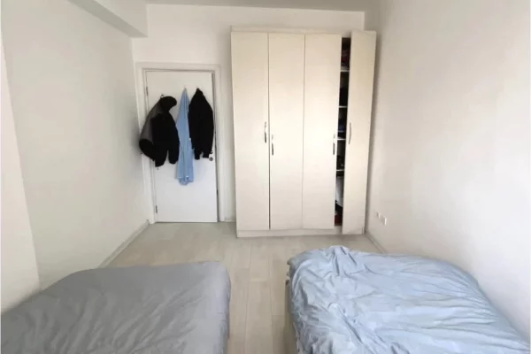 Shtepi me qera Apartament ne Tirane, 2+1, Mobilimi E mobiluar, Pagesa 600  Euro.