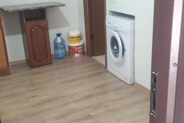 Shtepi me qera Apartament ne Tirane, 1+1, Mobilimi E mobiluar, Pagesa 450  Euro.