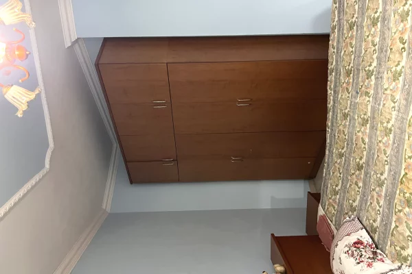 Shtepi me qera Apartament ne Tirane, 2+1, Mobilimi E mobiluar, Pagesa 50,000  Leke.