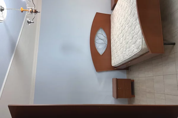 Shtepi me qera Apartament ne Tirane, 2+1, Mobilimi E mobiluar, Pagesa 50,000  Leke.