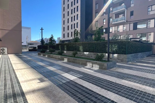 Shtepi me qera Apartament ne Tirane, 2+1, Mobilimi E mobiluar, Pagesa 600  Euro.