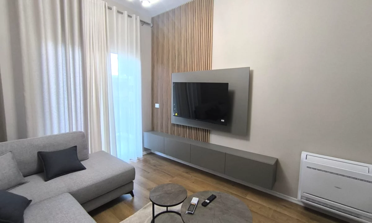 Shtepi me qera Apartament ne Tirane, 1+1, Mobilimi E mobiluar, Pagesa 600  Euro.