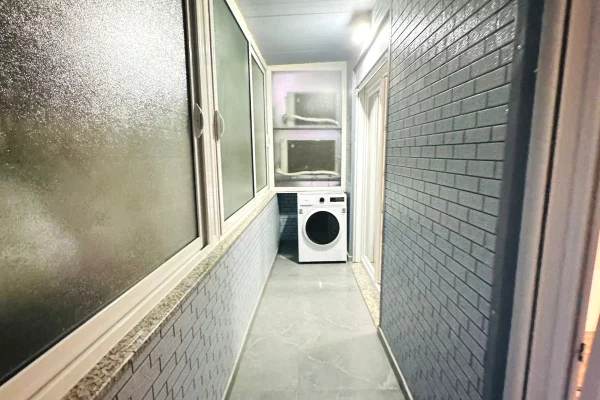 Shtepi me qera Apartament ne Tirane, 1+1, Mobilimi E mobiluar, Pagesa 50,000  Leke.