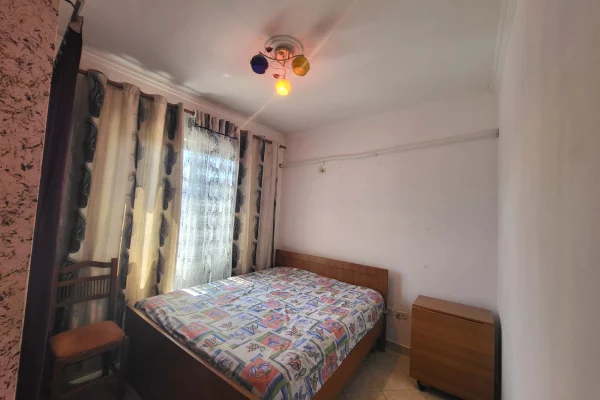 Shtepi me qera Apartament ne Tirane, 2+1, Mobilimi E mobiluar, Pagesa 45,000  Leke.