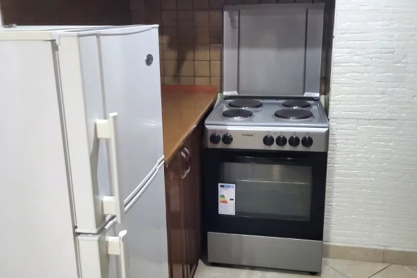 Shtepi me qera Apartament ne Tirane, 2+1, Mobilimi E mobiluar, Pagesa 45,000  Leke.