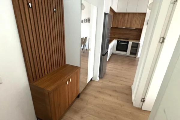 Shtepi me qera Apartament ne Tirane, 2+1, Mobilimi E mobiluar, Pagesa 50,000  Leke.