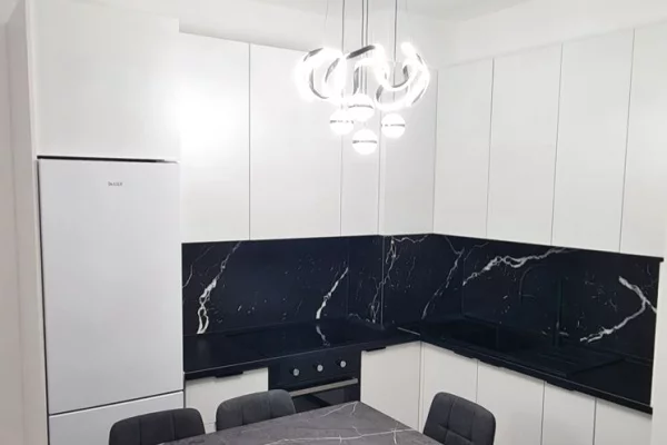 Shtepi me qera Apartament ne Tirane, 1+1, Mobilimi E mobiluar, Pagesa 47,000  Leke.
