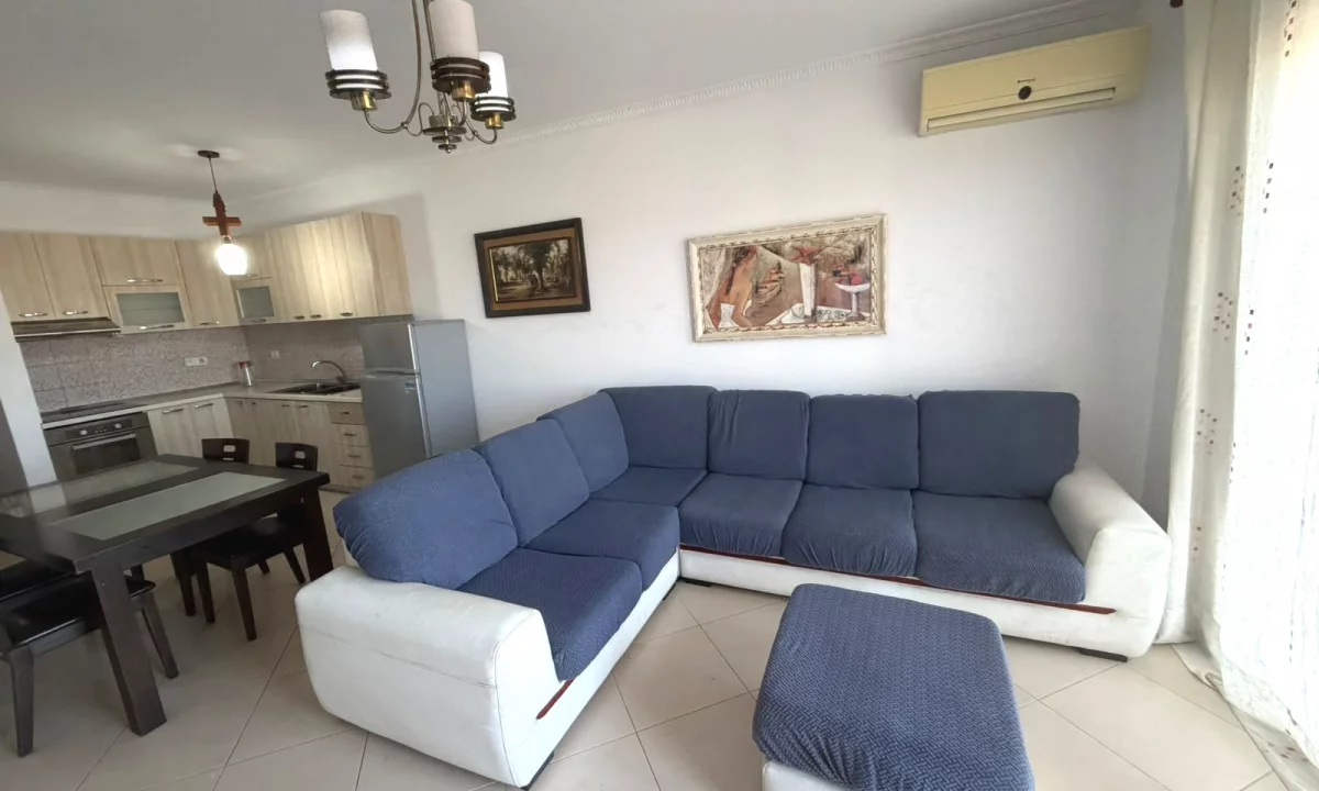 Shtepi me qera Apartament ne Tirane, 1+1, Mobilimi E mobiluar, Pagesa 400  Euro.