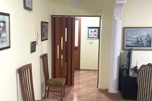 Shtepi me qera Apartament ne Tirane, 1+1, Mobilimi E mobiluar, Pagesa 50,000  Leke.
