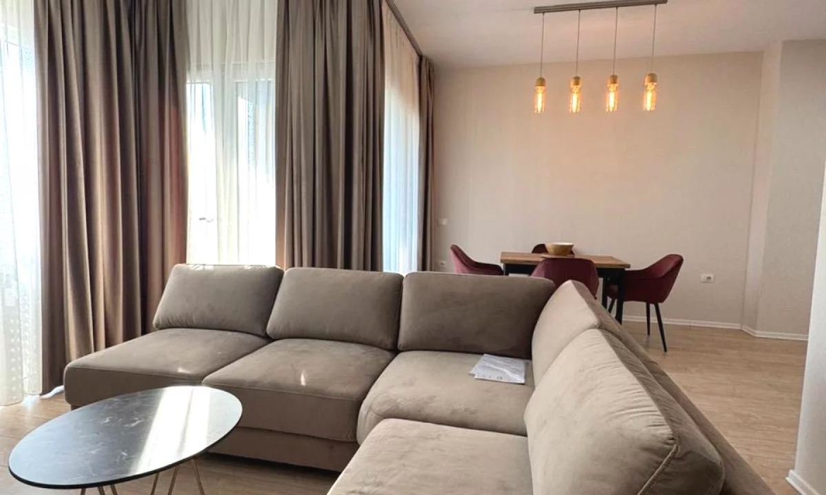 Shtepi me qera Apartament ne Tirane, 2+1, Mobilimi E mobiluar, Pagesa 1,500  Euro.