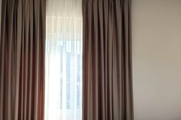 Shtepi me qera Apartament ne Tirane, 2+1, Mobilimi E mobiluar, Pagesa 1,500  Euro.