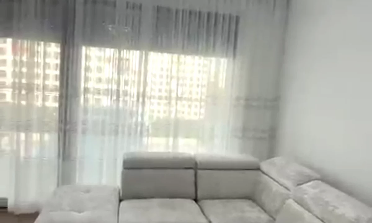 Shtepi me qera Apartament ne Tirane, 2+1, Mobilimi E mobiluar, Pagesa 550  Euro.