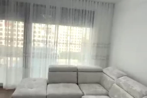 Shtepi me qera 2+1 ne Tirane - 550 Euro