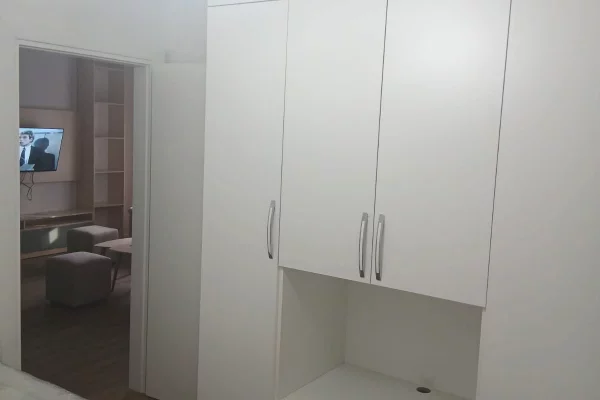 Shtepi me qera Apartament ne Tirane, 2+1, Mobilimi E mobiluar, Pagesa 60,000  Leke.