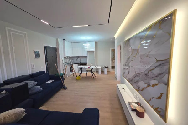 Shtepi me qera Apartament ne Tirane, 1+1, Mobilimi E mobiluar, Pagesa 600  Euro.