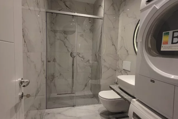 Shtepi me qera Apartament ne Tirane, 1+1, Mobilimi E mobiluar, Pagesa 550  Euro.