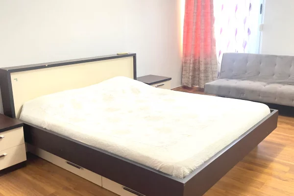 Shtepi me qera Apartament ne Tirane, 1+1, Mobilimi E mobiluar, Pagesa 50,000  Leke.
