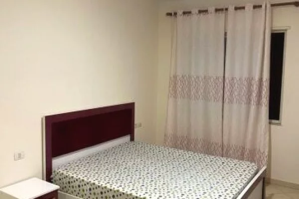 Shtepi me qera Apartament ne Tirane, 3+1, Mobilimi E mobiluar, Pagesa 55,000  Leke.
