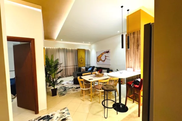 Shtepi me qera Apartament ne Tirane, 1+1, Mobilimi E mobiluar, Pagesa 65,000  Leke.