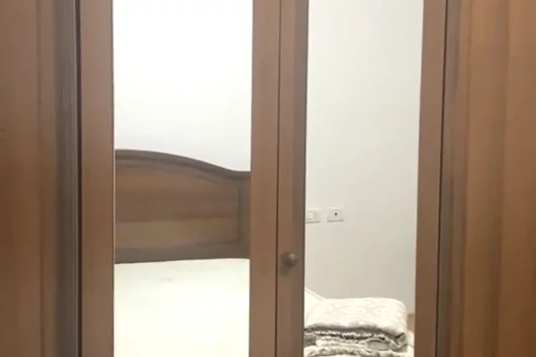 Shtepi me qera Apartament ne Tirane, 1+1, Mobilimi E mobiluar, Pagesa 55,000  Leke.