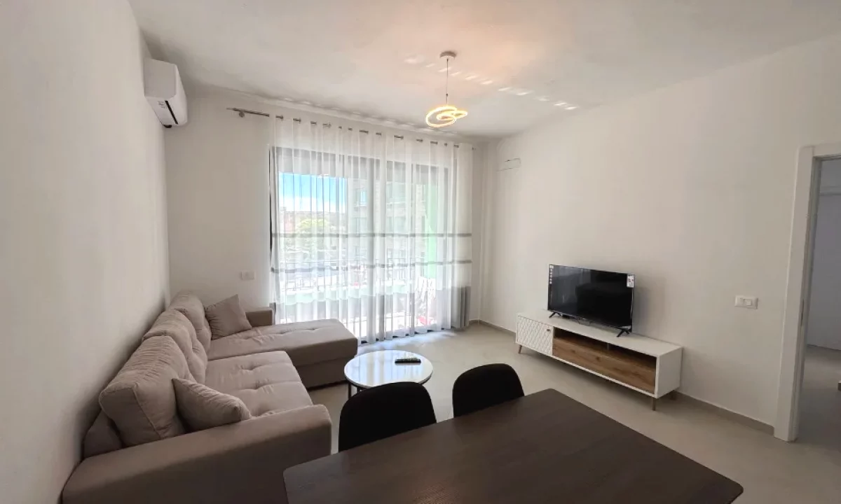 Shtepi me qera Apartament ne Tirane, 2+1, Mobilimi E mobiluar, Pagesa 50,000  Leke.