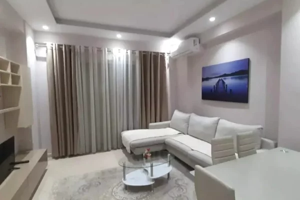 Shtepi me qera Apartament ne Tirane, 2+1, Mobilimi E mobiluar, Pagesa 60,000  Leke.