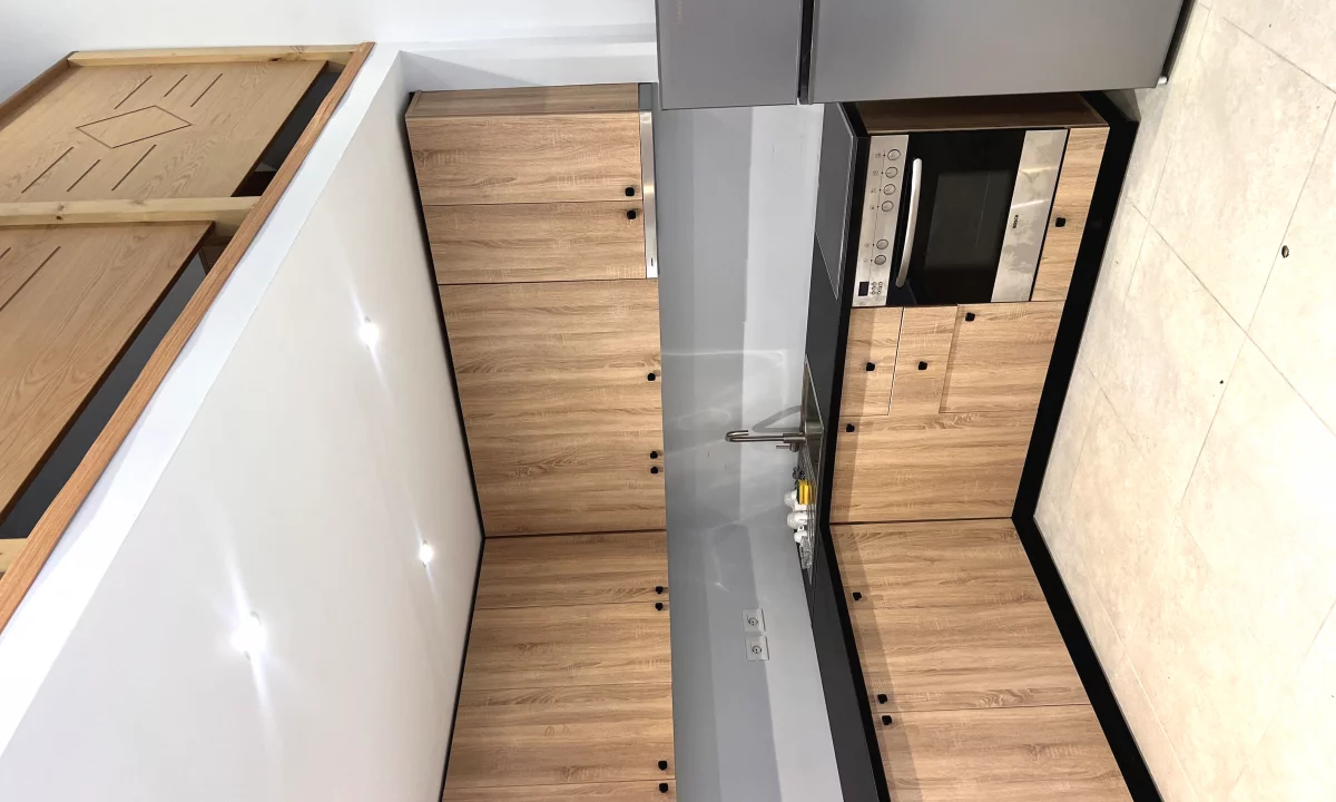 Duplex (casa a 2 piani) in affitto a Tirana 1+1, Arredato