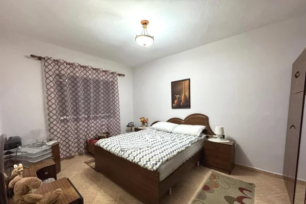 Shtepi me qera Apartament ne Tirane, 2+1, Mobilimi E mobiluar, Pagesa 52,000  Leke.