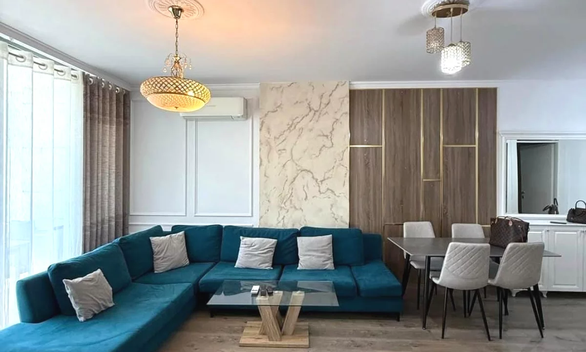 Shtepi me qera Apartament ne Tirane, 2+1, Mobilimi E mobiluar, Pagesa 700  Euro.