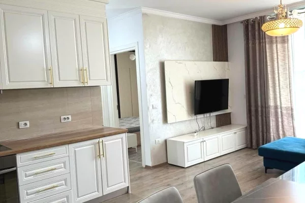 Shtepi me qera Apartament ne Tirane, 2+1, Mobilimi E mobiluar, Pagesa 700  Euro.