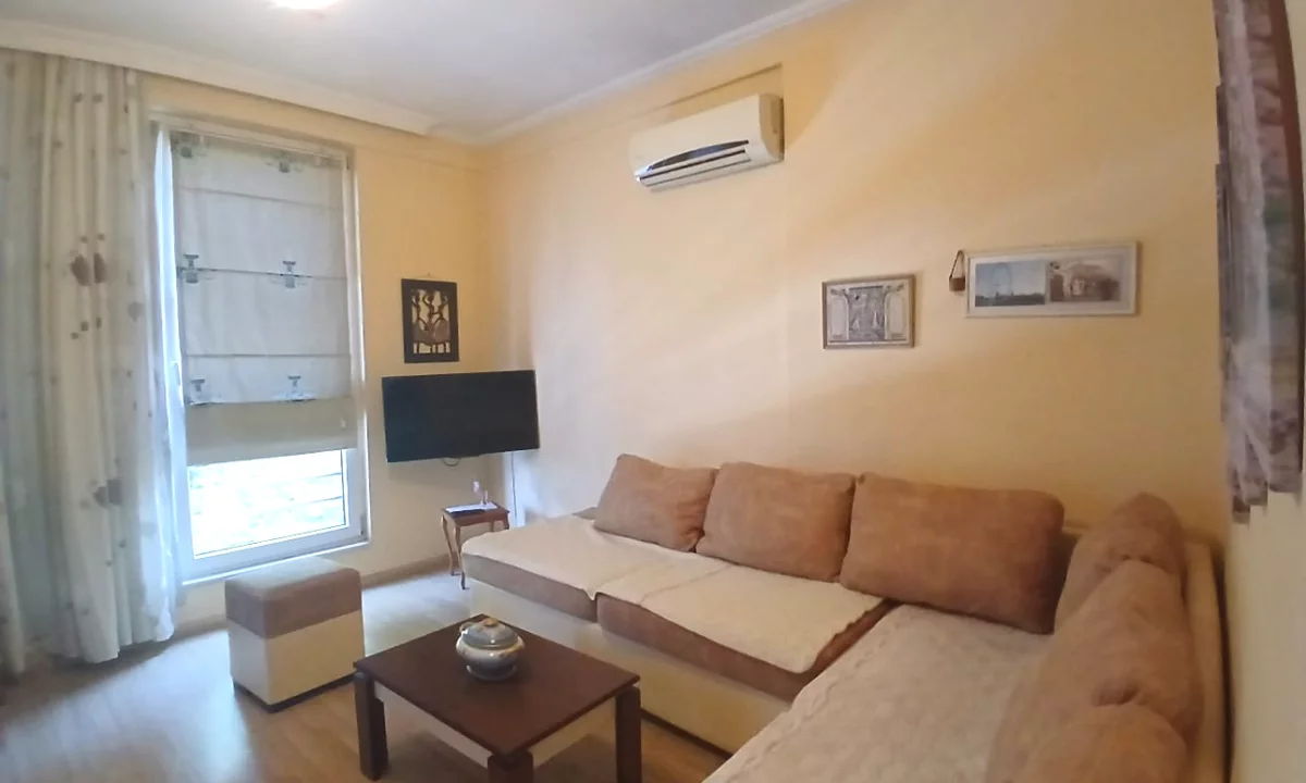 Shtepi me qera Apartament ne Tirane, 1+1, Mobilimi E mobiluar, Pagesa 53,000  Leke.