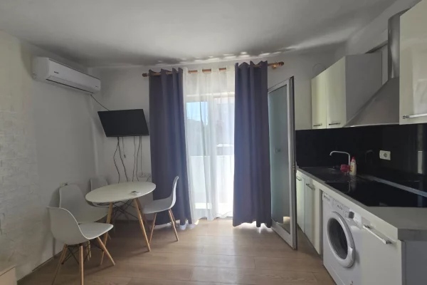 Jepet me qira garsionere te 21 Dhjetori 440 mije leke