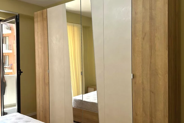 Shtepi me qera Apartament ne Tirane, 1+1, Mobilimi E mobiluar, Pagesa 50,000  Leke.
