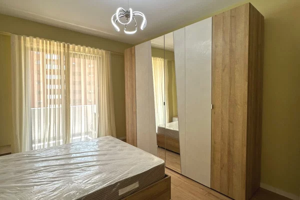 Shtepi me qera Apartament ne Tirane, 1+1, Mobilimi E mobiluar, Pagesa 50,000  Leke.