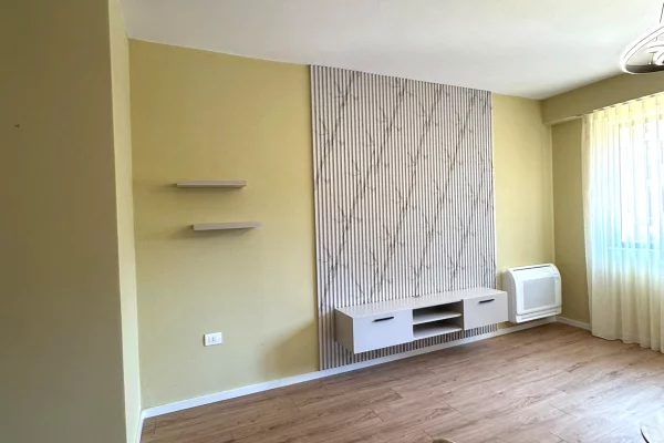 Shtepi me qera Apartament ne Tirane, 1+1, Mobilimi E mobiluar, Pagesa 50,000  Leke.