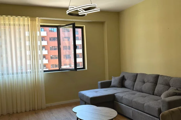 Shtepi me qera Apartament ne Tirane, 1+1, Mobilimi E mobiluar, Pagesa 50,000  Leke.