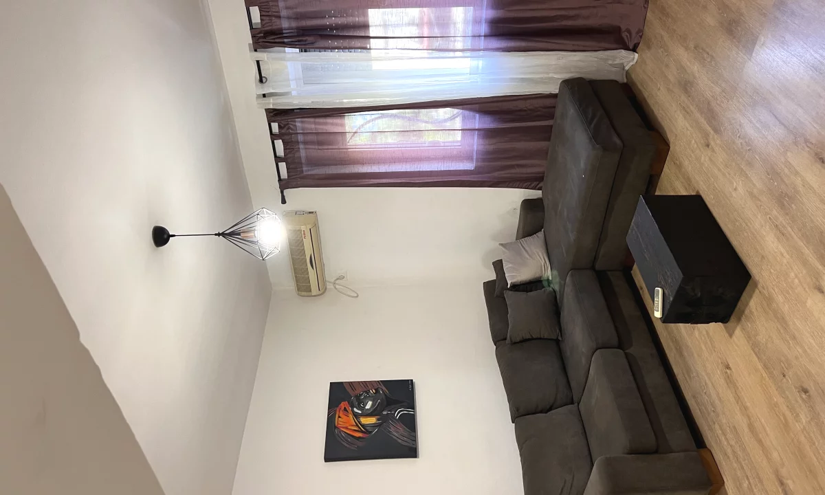 Shtepi me qera Apartament ne Tirane, 2+1, Mobilimi E mobiluar, Pagesa 65,000  Leke.