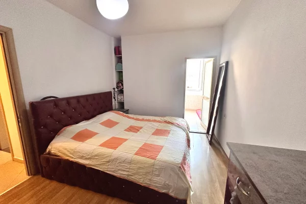 Shtepi me qera Apartament ne Tirane, 2+1, Mobilimi E mobiluar, Pagesa 600  Euro.