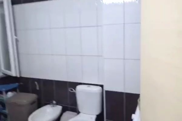 Shtepi me qera Apartament ne Tirane, 1+1, Mobilimi E mobiluar, Pagesa 40,000  Leke.