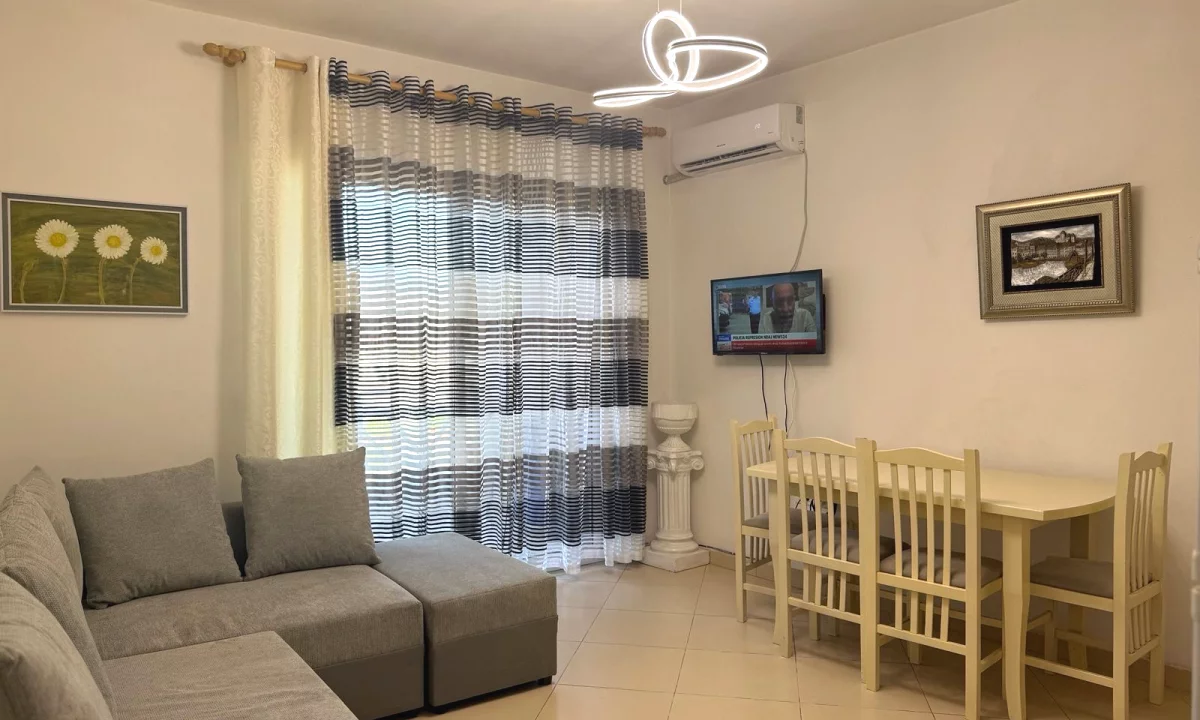 Shtepi me qera Apartament ne Tirane, 2+1, Mobilimi E mobiluar, Pagesa 65,000  Leke.