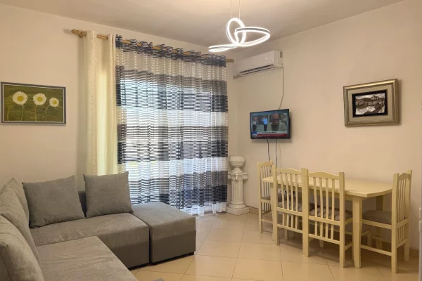Jepet me qira 2+1+1 Te Inxhinieria e Ndertimit 21 Dhjetori 650 mije leke i diskutushem