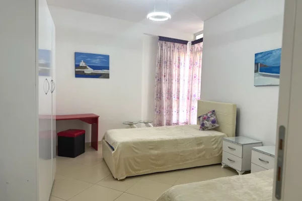 Shtepi me qera Apartament ne Tirane, 2+1, Mobilimi E mobiluar, Pagesa 65,000  Leke.