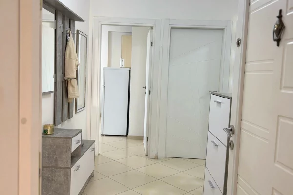 Shtepi me qera Apartament ne Tirane, 2+1, Mobilimi E mobiluar, Pagesa 65,000  Leke.