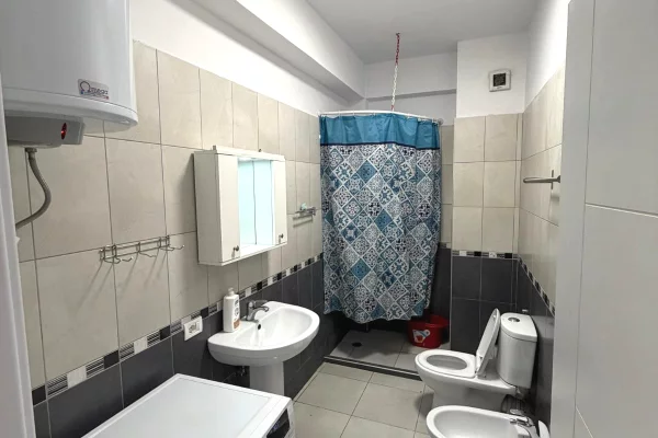 Shtepi me qera Apartament ne Tirane, 2+1, Mobilimi E mobiluar, Pagesa 60,000  Leke.